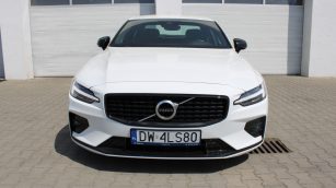 Volvo S60 B4 B R-Design aut DW4LS80 w leasingu dla firm