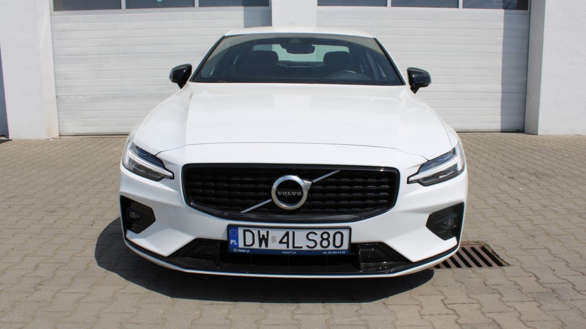 Volvo S60 B4 B R-Design aut DW4LS80 w leasingu dla firm