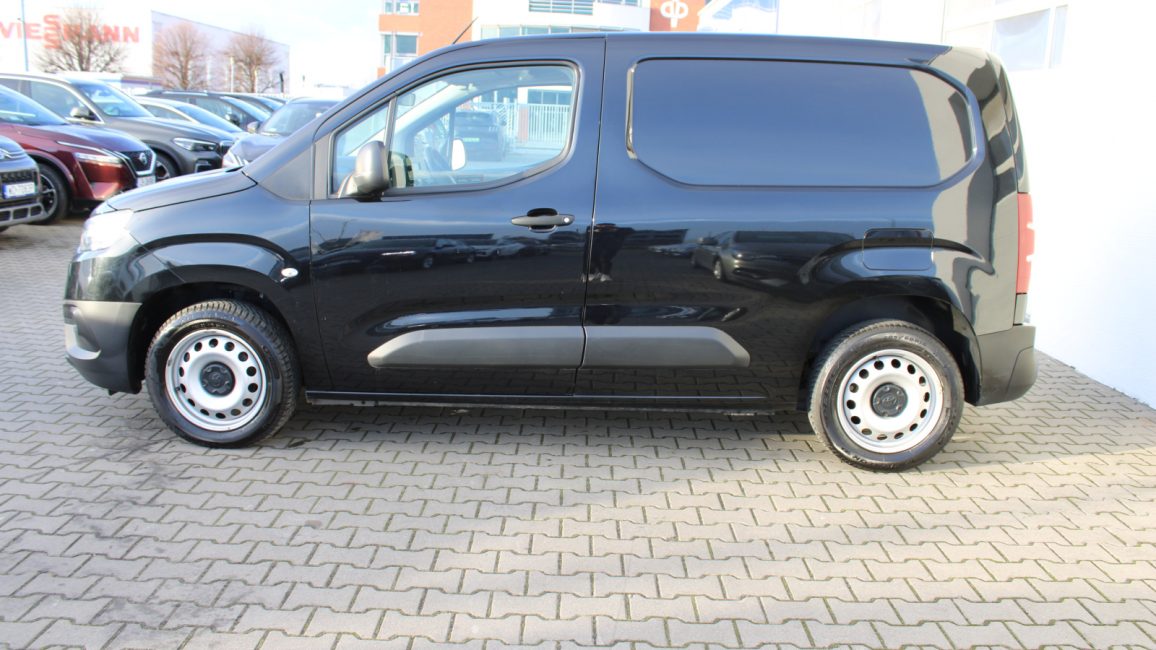 Toyota Proace City 1.2 D-4T Standard 2.3t Active Aut. WD3699S w leasingu dla firm