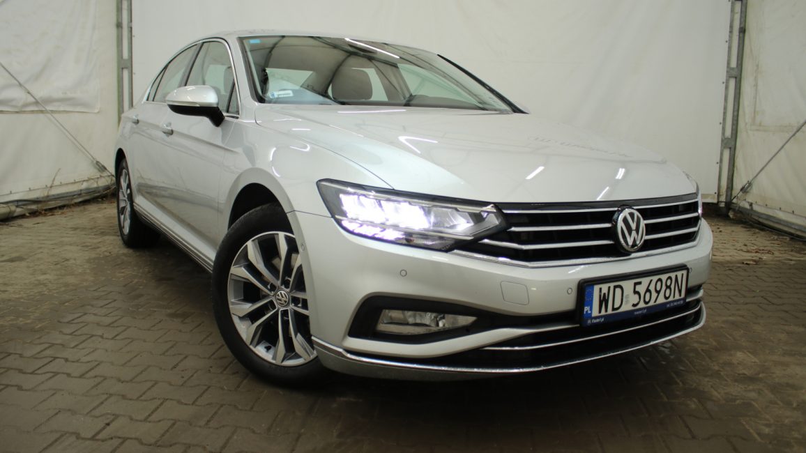 Volkswagen Passat 2.0 TSI Elegance DSG WD5698N w abonamencie