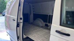 Volkswagen Transporter T6.1 TDI L2H1 WJ5484K w abonamencie