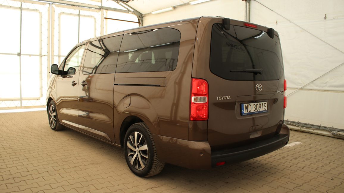 Toyota Proace Verso 2.0 D4-D Long Family Aut. WD3091S w leasingu dla firm