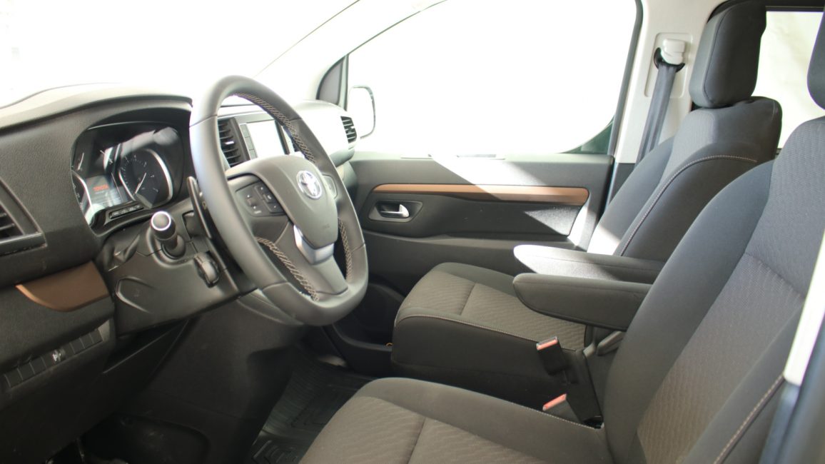 Toyota Proace Verso 2.0 D4-D Long Family Aut. WD3091S w abonamencie