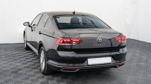 Volkswagen Passat 2.0 TDI Elegance DSG GD570XG w leasingu dla firm