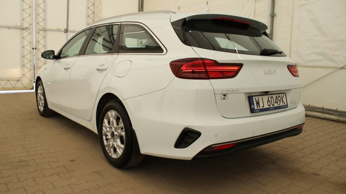 Kia Ceed 1.0 T-GDI M WJ6049K w leasingu dla firm