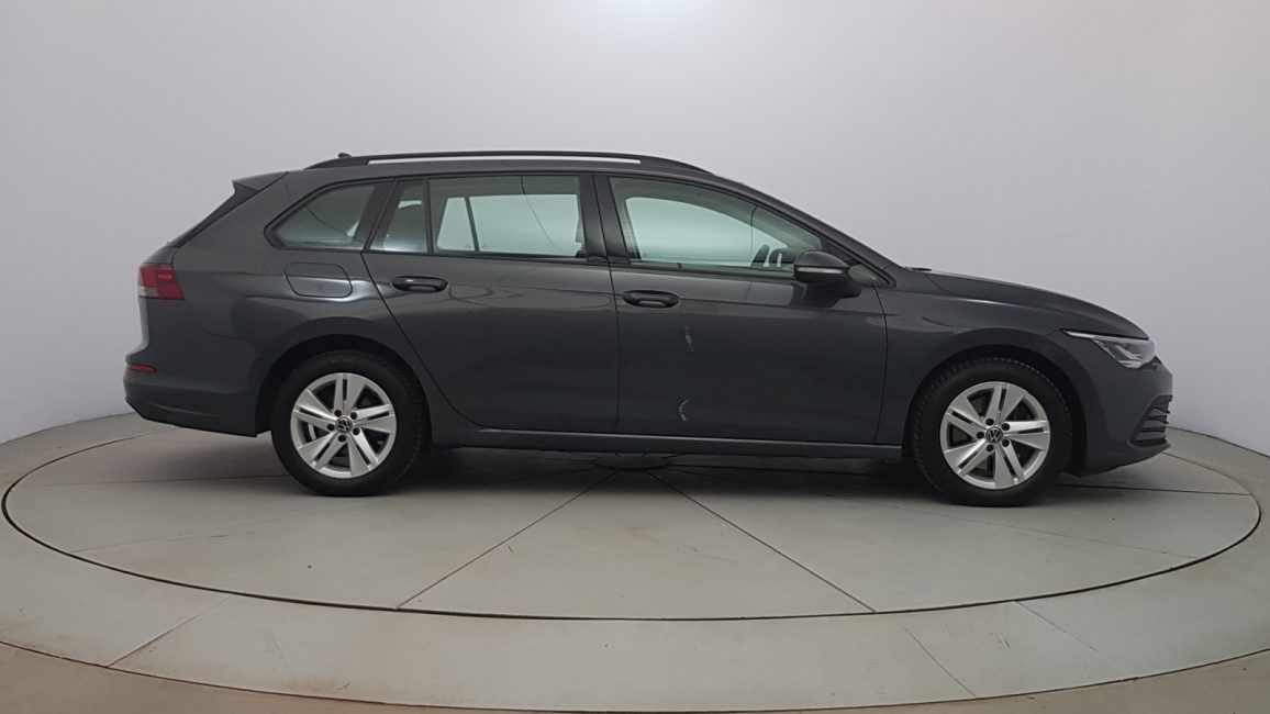 Volkswagen Golf VIII 2.0 TDI Life WD3857P w leasingu dla firm