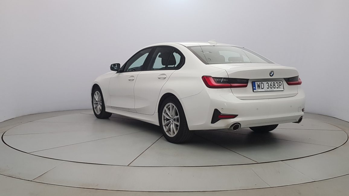 BMW 318i aut WD3683P w abonamencie