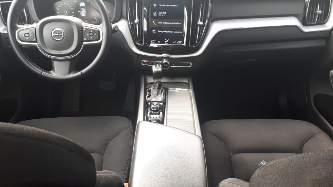 Volvo XC 60 D4 SCR Momentum aut WD4308N w abonamencie