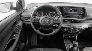 Hyundai i20 1.2 Pure WJ6915K w leasingu dla firm