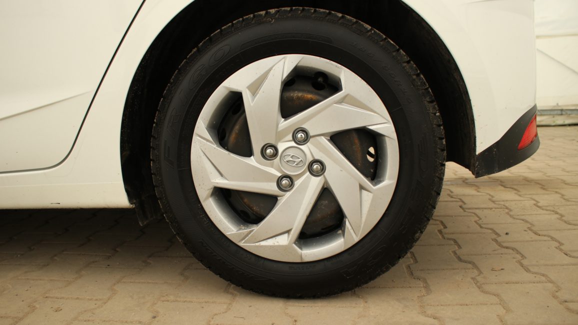 Hyundai i20 1.2 Pure WJ7009K w leasingu dla firm