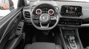 Nissan Qashqai 1.3 DIG-T mHEV N-Connecta Xtronic ZS062PV w abonamencie dla firm