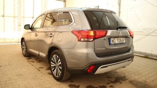 Mitsubishi Outlander 2.0 Instyle SDA 4WD CVT WD1086P w leasingu dla firm