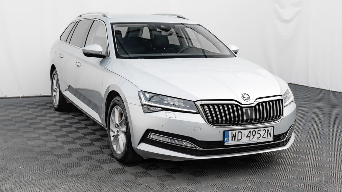 Skoda Superb 1.5 TSI Style DSG WD4952N w abonamencie