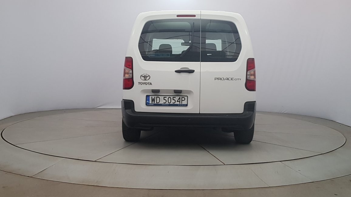 Toyota Proace City Verso 1.5 D-4D Combi WD5054P w zakupie za gotówkę