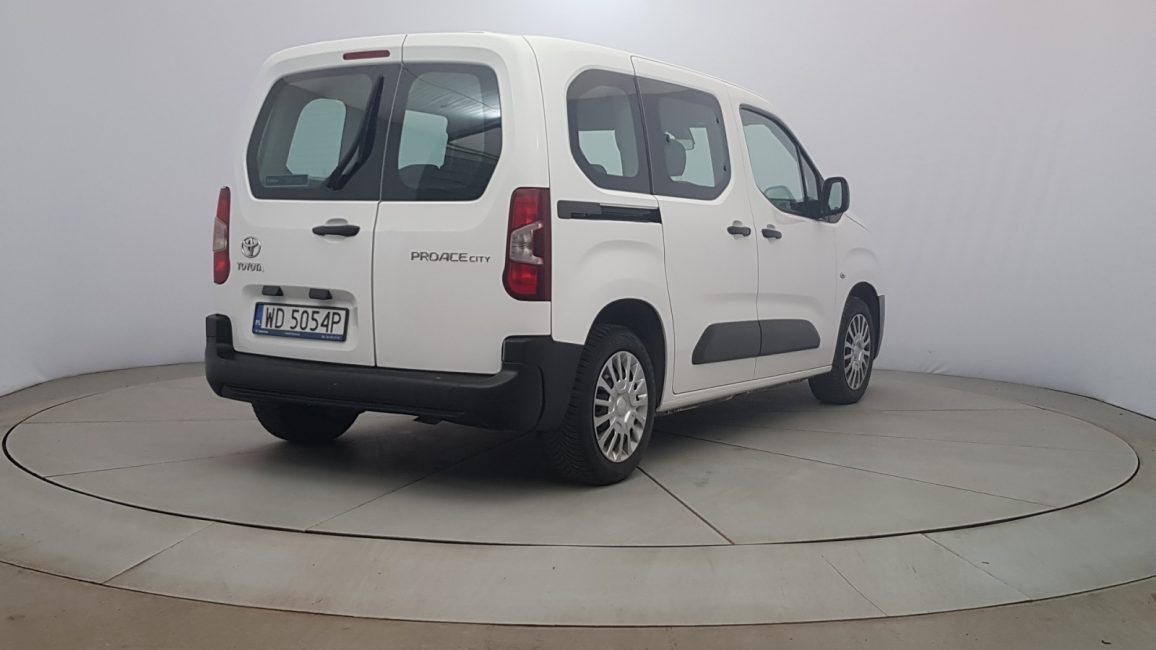 Toyota Proace City Verso 1.5 D-4D Combi WD5054P w leasingu dla firm