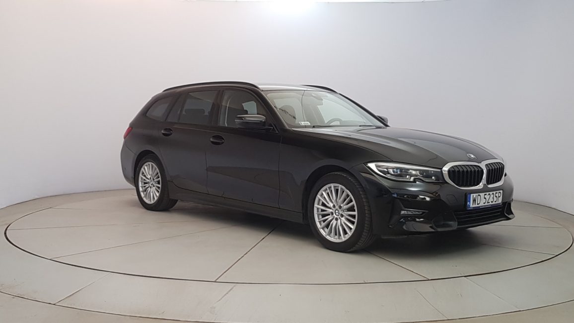 BMW 318d mHEV Sport Line aut WD5235P w zakupie za gotówkę