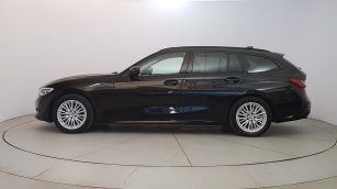 BMW 318d mHEV Sport Line aut WD5235P w leasingu dla firm