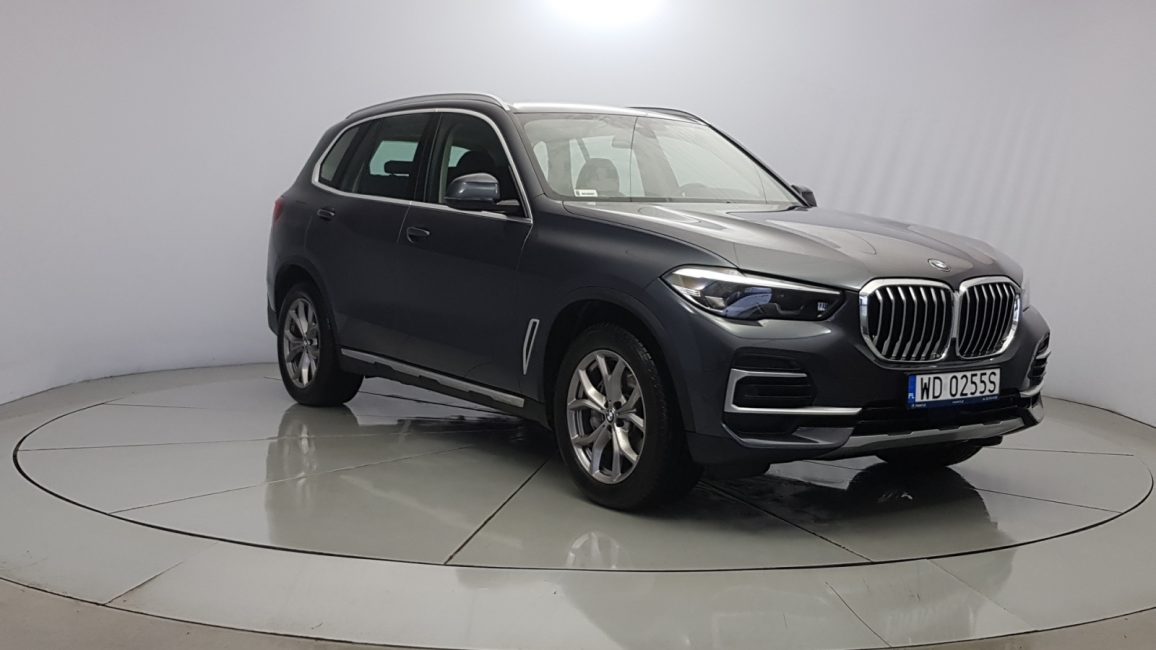 BMW X5 xDrive40i mHEV sport-aut WD0255S w leasingu dla firm