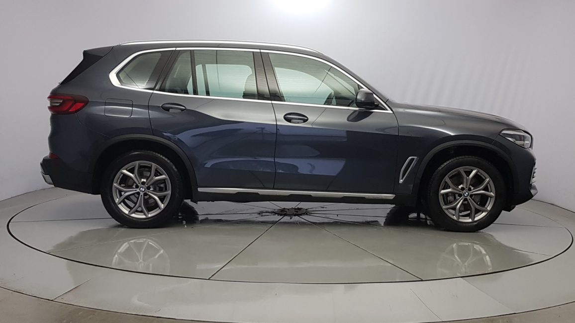 BMW X5 xDrive40i mHEV sport-aut WD0255S w abonamencie