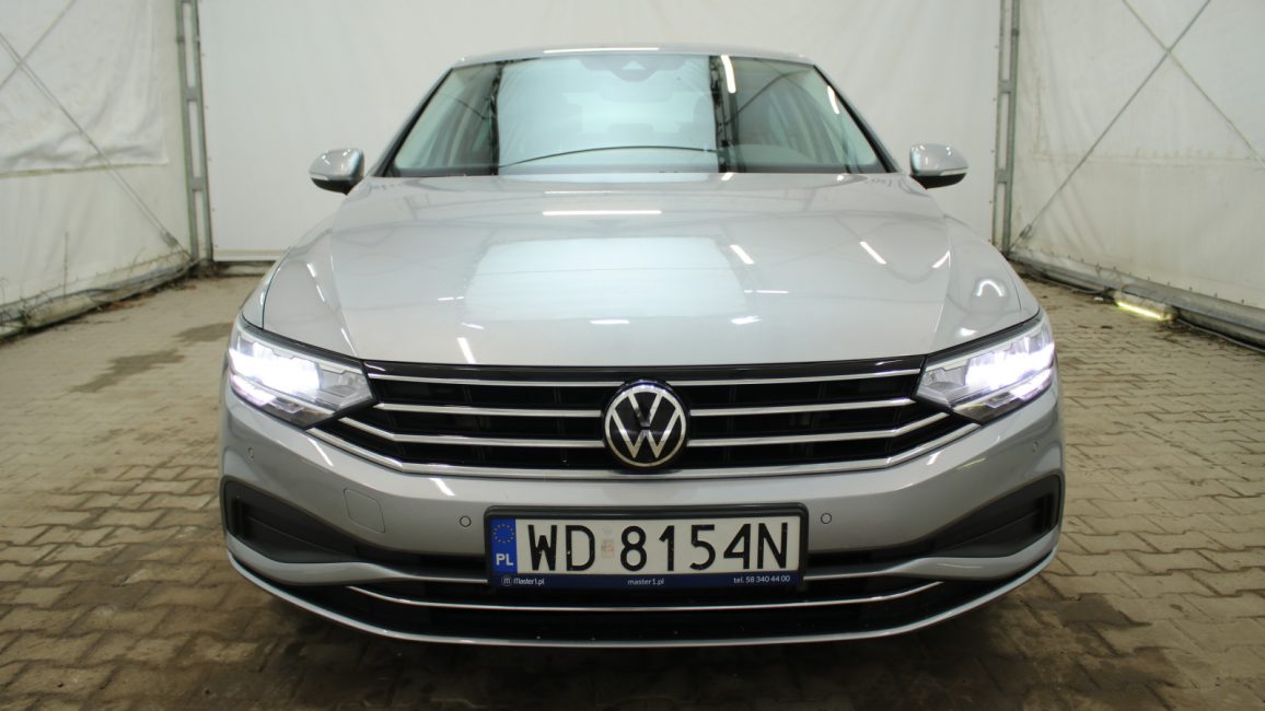 Volkswagen Passat 2.0 TSI Business DSG WD8154N w abonamencie