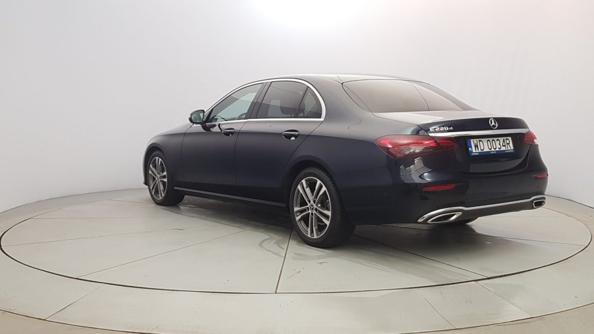 Mercedes-benz E 220 d Avantgarde WD0034R w leasingu dla firm