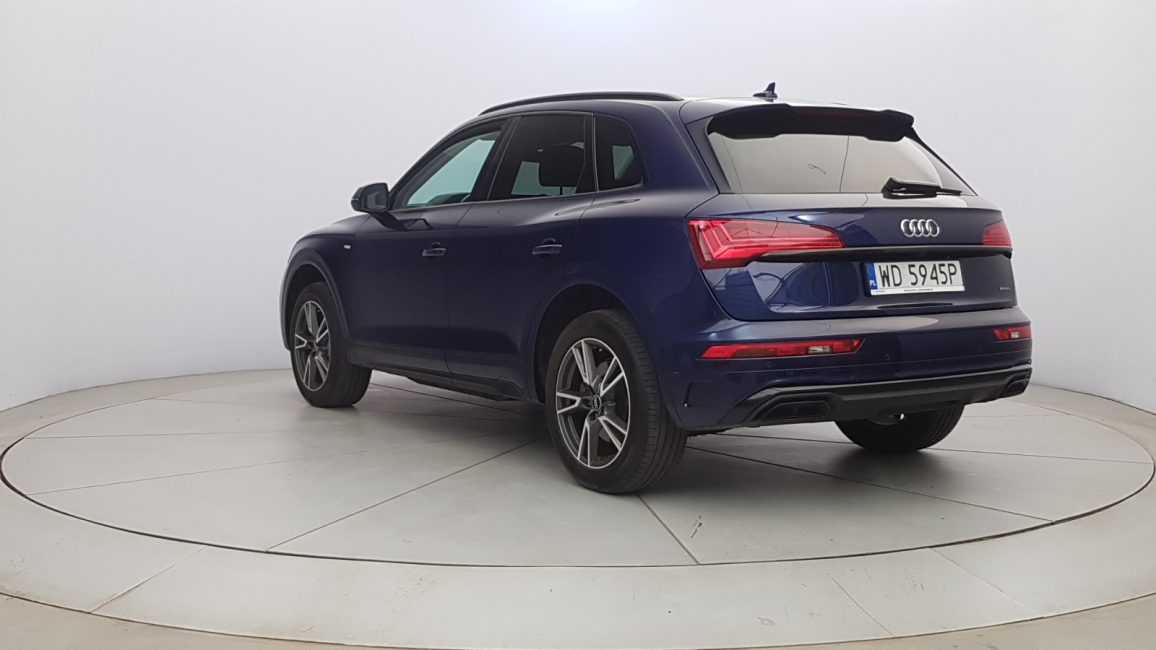 Audi Q5 45 TFSI mHEV Quattro S Line S tronic WD5945P w abonamencie