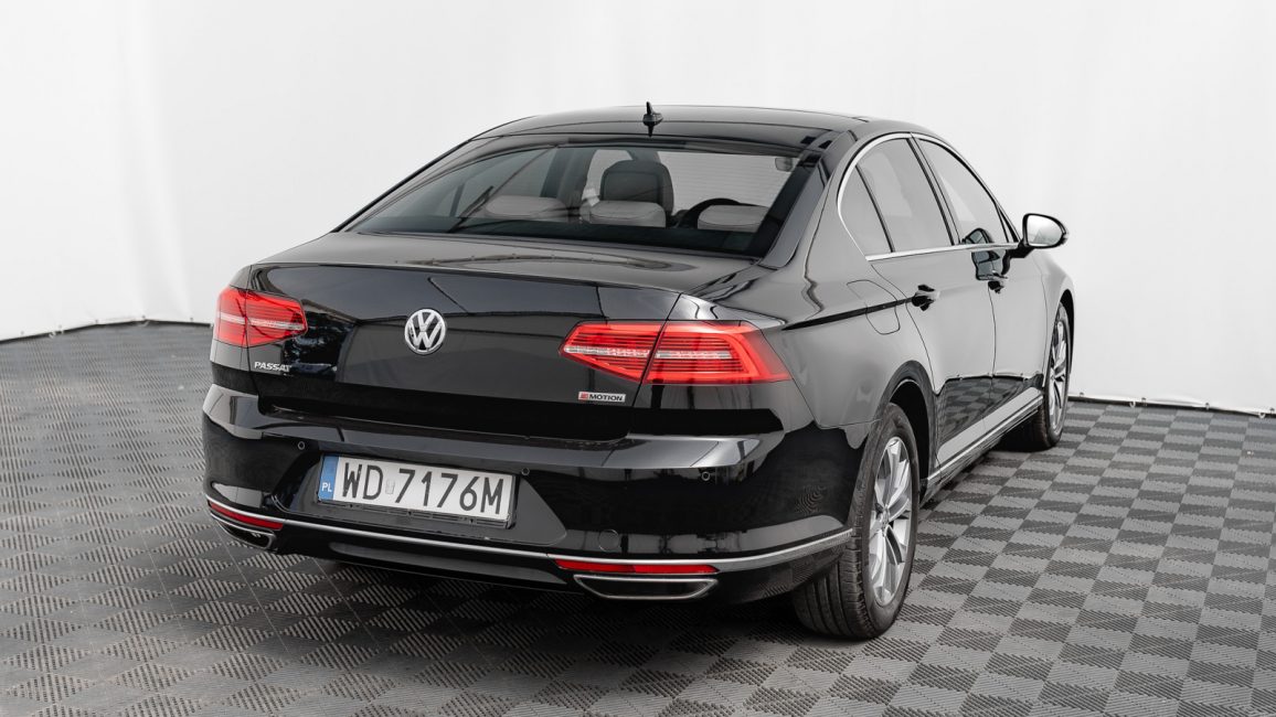 Volkswagen Passat 2.0 TSI 4Mot. Highline DSG WD7176M w abonamencie