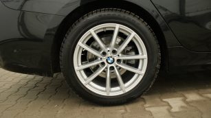 BMW 320d xDrive mHEV Advantage aut WD3146U w abonamencie