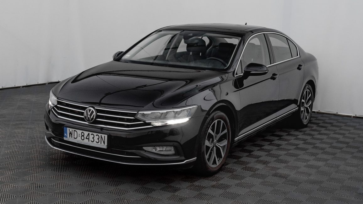 Volkswagen Passat 2.0 TSI 4Mot. Elegance DSG WD8433N w abonamencie