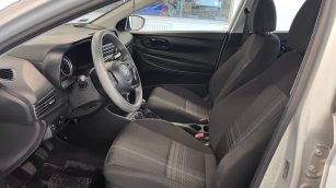 Hyundai i20 1.2 Pure WJ8457K w abonamencie dla firm