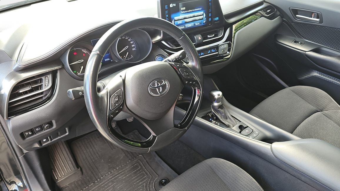 Toyota C-HR 1.8 Hybrid Premium WD2886R w leasingu dla firm