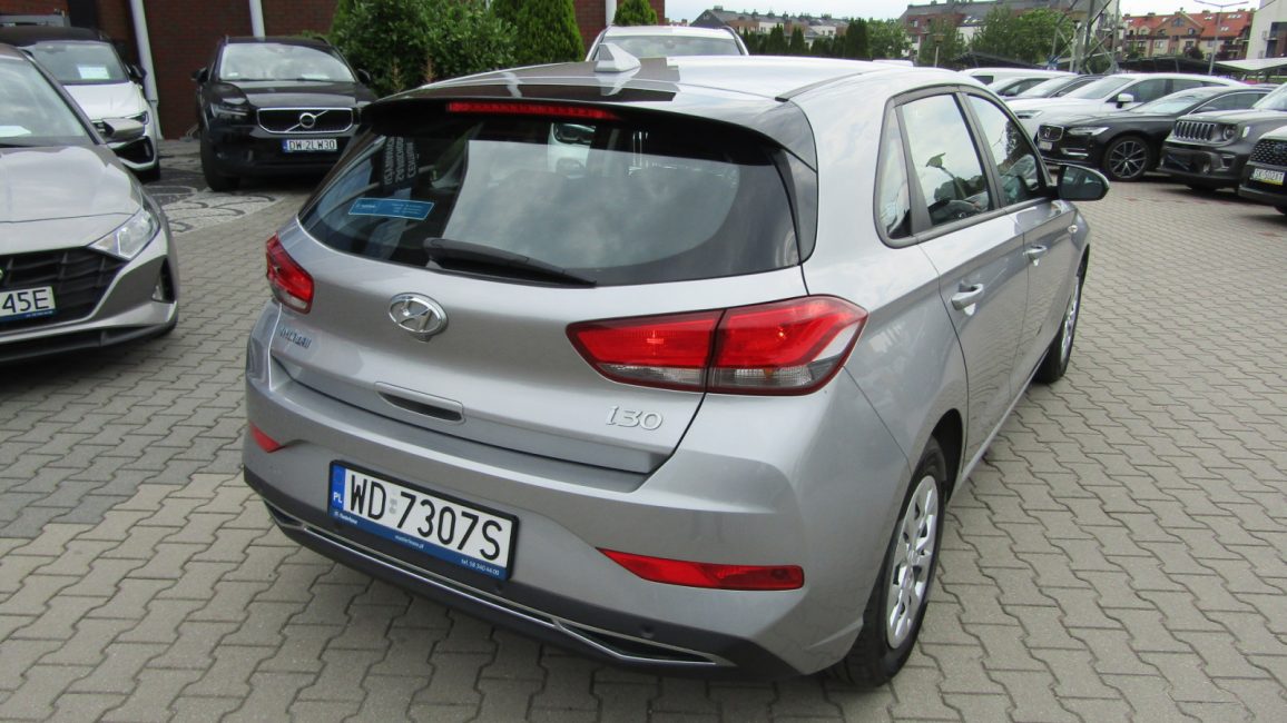 Hyundai i30 1.0 T-GDI Modern WD7307S w abonamencie