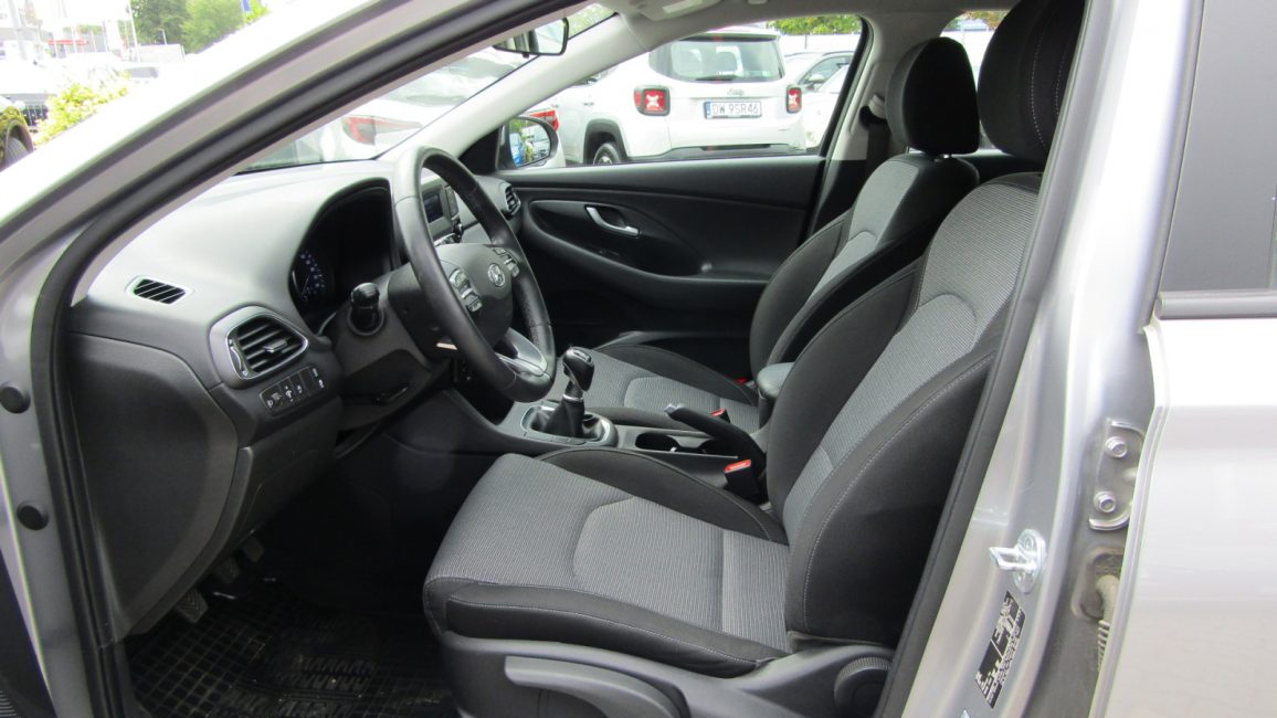 Hyundai i30 1.0 T-GDI Modern WD7307S w abonamencie