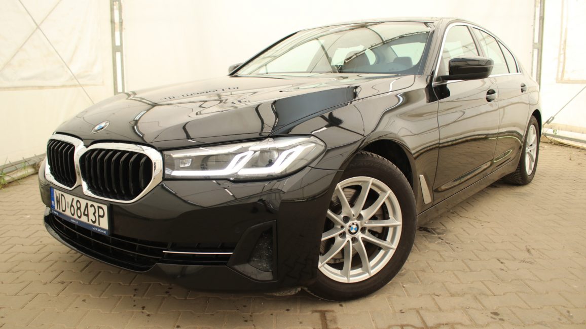 BMW 520i mHEV aut WD6843P w leasingu dla firm