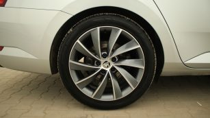 Skoda Superb 1.8 TSI L&K LU382GV w leasingu dla firm