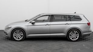 Volkswagen Passat 2.0 TSI 4Mot. Elegance DSG WD6077N w abonamencie