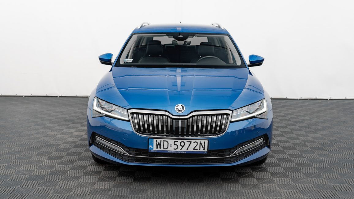 Skoda Superb 2.0 TDI SCR 4x4 Style DSG WD5972N w abonamencie