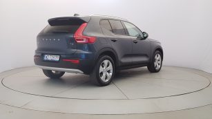 Volvo XC 40 T3 Momentum Pro aut WD7297P w leasingu dla firm