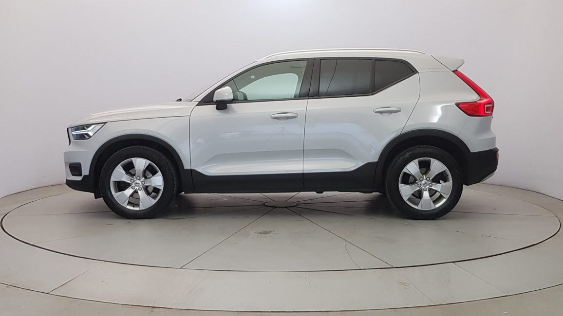 Volvo XC 40 T3 Momentum Pro aut WD7299P w leasingu dla firm