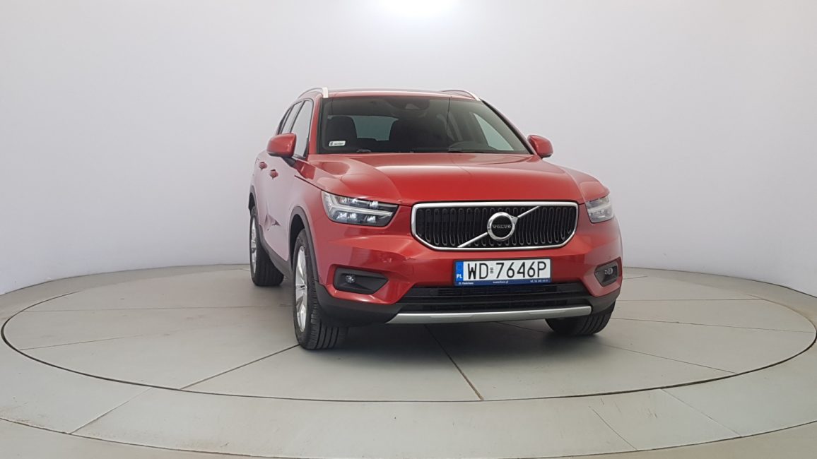 Volvo XC 40 T3 Momentum Pro aut WD7646P w leasingu dla firm