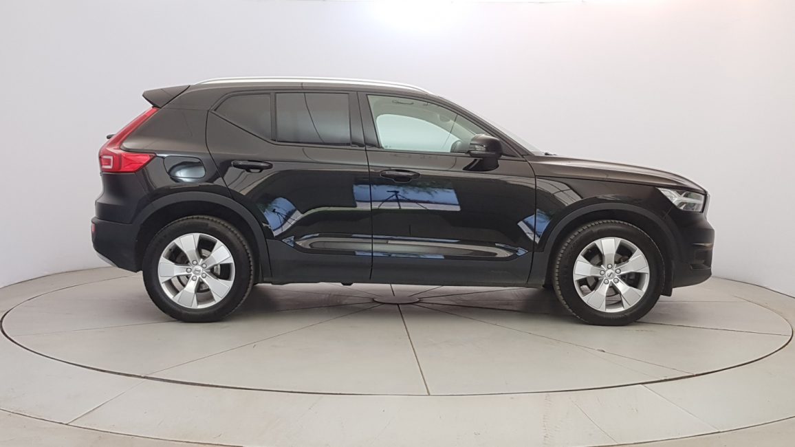 Volvo XC 40 T3 Momentum Pro aut WD7394P w leasingu dla firm