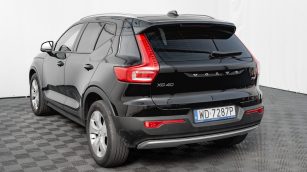 Volvo XC 40 T3 Momentum Pro aut WD7287P w leasingu dla firm