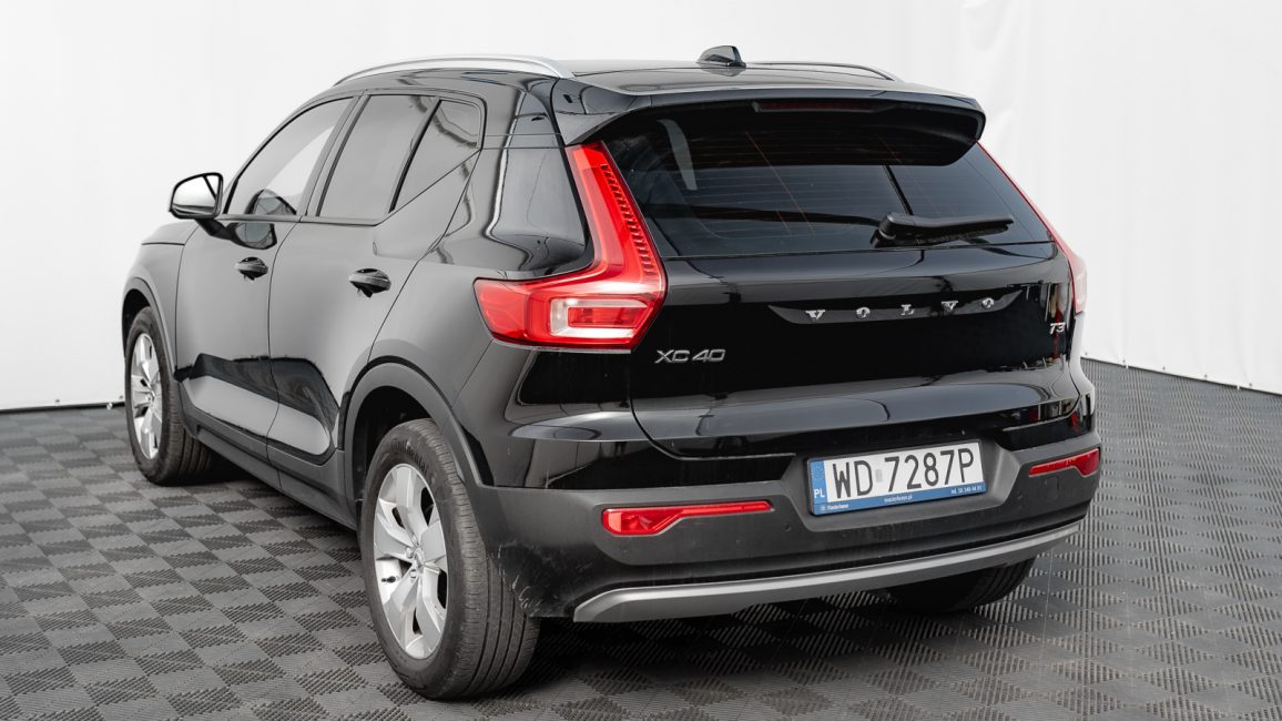 Volvo XC 40 T3 Momentum Pro aut WD7287P w zakupie za gotówkę