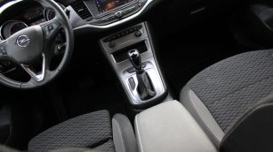 Opel Astra V 1.5 CDTI Edition aut PO3UK43 w zakupie za gotówkę