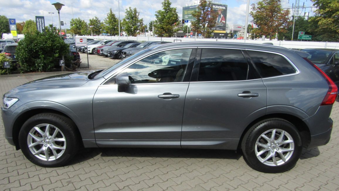 Volvo XC 60 D4 Momentum Pro aut WD5213N w abonamencie