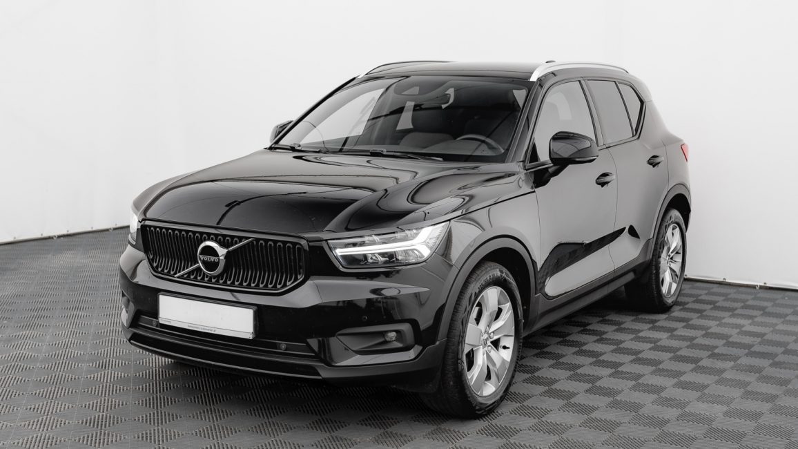 Volvo XC 40 T3 Momentum Pro aut WD7295P w leasingu dla firm