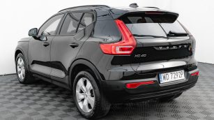 Volvo XC 40 T3 Momentum Pro aut WD7292P w leasingu dla firm