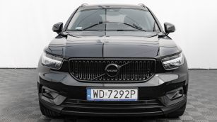 Volvo XC 40 T3 Momentum Pro aut WD7292P w leasingu dla firm