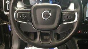 Volvo XC 40 T3 Momentum Pro aut WD7289P w zakupie za gotówkę