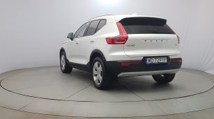 Volvo XC 40 T3 Momentum Pro aut WD7291P w abonamencie